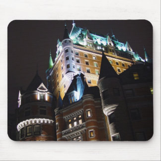 Chateau Frontenac Castle ligt op het nachtelijke m Muismat