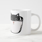 Chaton noir avec nez rouge caché dans une tasse (Droite)