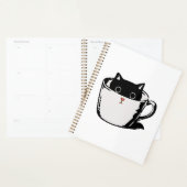 Chaton noir avec nez rouge caché dans une tasse (Devant avec enveloppe)