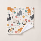 Chatons joueurs et pelotes de laine Mignons (Gant de toilette)