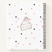 Chats amusants à un livre de recettes de boulanger (Dos)