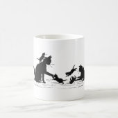 Chats avec la tasse de chatons (Centre)