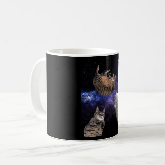 Chats dans la tasse de l'espace (Devant gauche)