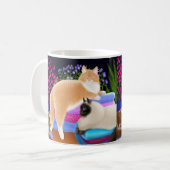 Chats dormant dans la tasse fraîche de (Devant gauche)