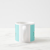 Chats mignons dans des tasses à thé (Dos)