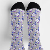 Chaussette Ajouter les fleurs initiales, bleues et mauves sur (Haut)
