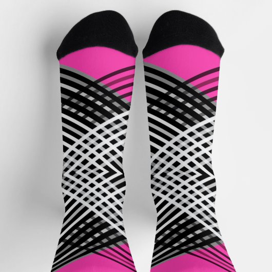 Chaussette Bandes entrelacées en noir et blanc et gris sur un (Haut)