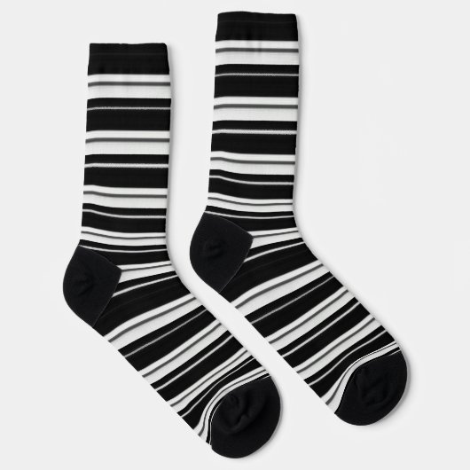 Chaussette Black Stripe Socks – Bold Monochrome Style (Droite)
