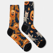 Chaussette Ce sont des chaussettes d'Halloween mignonnes. (Droite)
