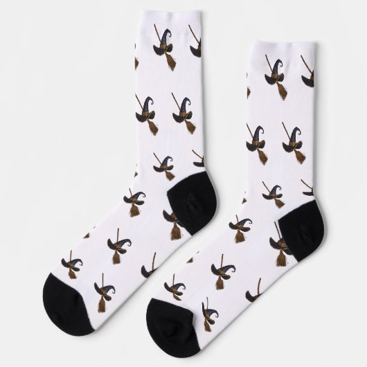 Chaussette Chapeau de sorcière et balai (Gauche)