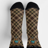 Chaussette Clan MacKenzie Crest sur Tartan de chasse Brown (Haut)