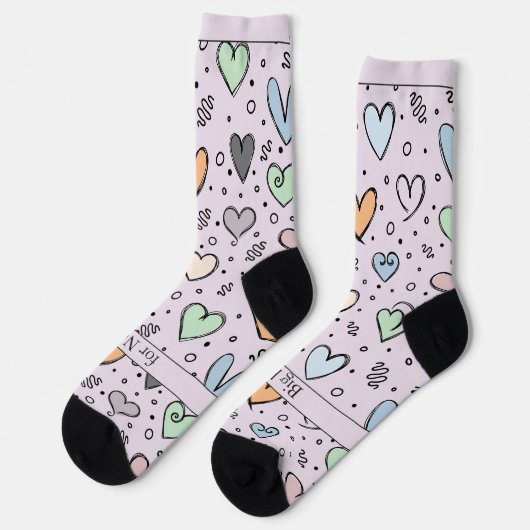 Chaussette Cœurs gribouillés sur fond rose avec texte (Gauche)