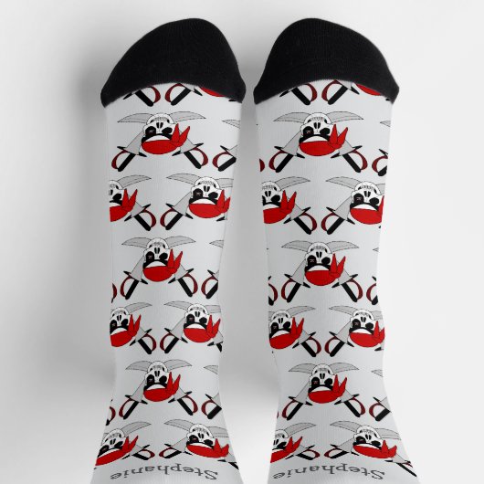 Chaussette Conception de crâne de pirate et d'épées (Haut)