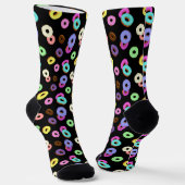 Chaussette Cool amusant beignets colorés motif noir Monogramm (Angulaire)