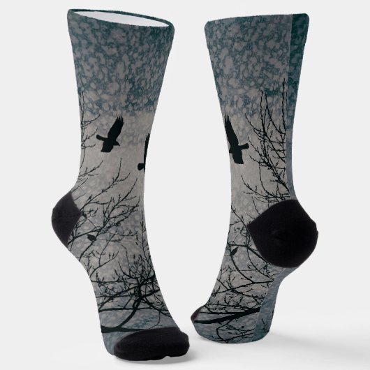 Chaussette Crows and Trees Silhouette Paysage de terrain goth (Angulaire)