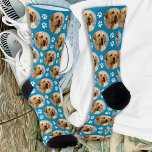 Chaussette Cute Empreintes de pattes photo animal Turquoise p<br><div class="desc">Célébrez le lien spécial que vous partagez avec votre ami furieux avec nos Chaussettes Photo Chien Personnalisées. Ces chaussettes sont le parfait mélange de style moderne et de sentiment sincère, conçu spécifiquement pour les amoureux de les chiens qui veulent porter un morceau de leur animal de compagnie avec eux où...</div>