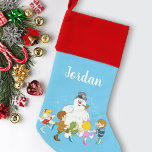Chaussette De Noël Frosty the Snowman™ | Frosty & Enfants Jouer<br><div class="desc">Découvrez l'adorable groupe d'écoliers qui jouent autour de Frosty le Snowman !</div>
