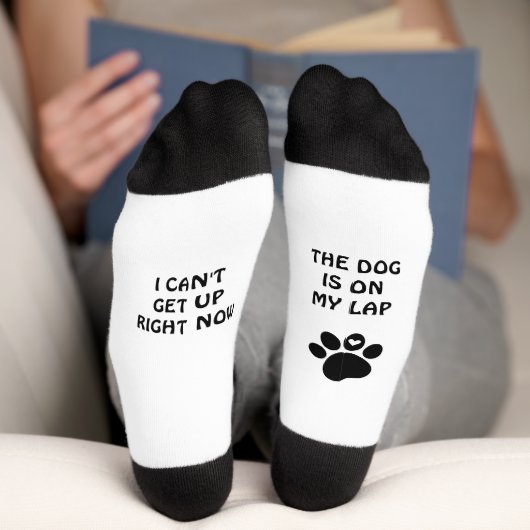 Chaussette Empreinte de patte de chien et texte amusant (Fond)