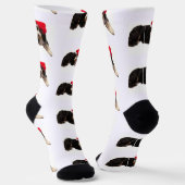 Chaussette Festive & cute bernedoodle wearing a Santa hat (Angulaire)