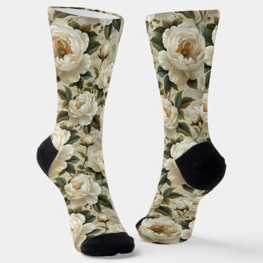 Chaussette Fleurs blanches sur un arrière - plan crème. (Angulaire)