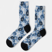Chaussette Fleurs bleu clair, bleu foncé sur gris clair (Gauche)
