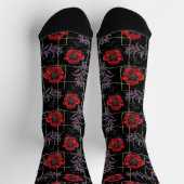 Chaussette Fleurs rouges sur le noir. (Haut)