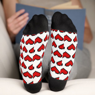 Chaussette Funny rouge pixel coeur motif Saint Valentin