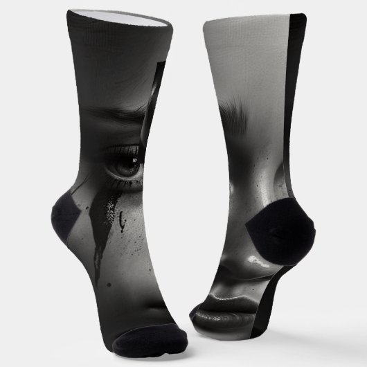 Chaussette Girl with tears (Angulaire)