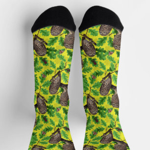 Chaussette Hiboux dans la forêt sur fond jaune citron