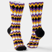 Chaussette Jaune, violet, noir et blanc Zigzag Chevron (Angulaire)