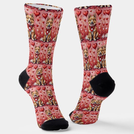 Chaussette Keeshond Saint-Valentin Chien Assis avec des Cœurs (Angulaire)