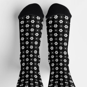 Chaussette Motif de fleurs noir et blanc moderne sur des chau
