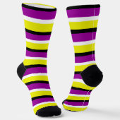 Chaussette Motif de rayures violet jaune (Angulaire)