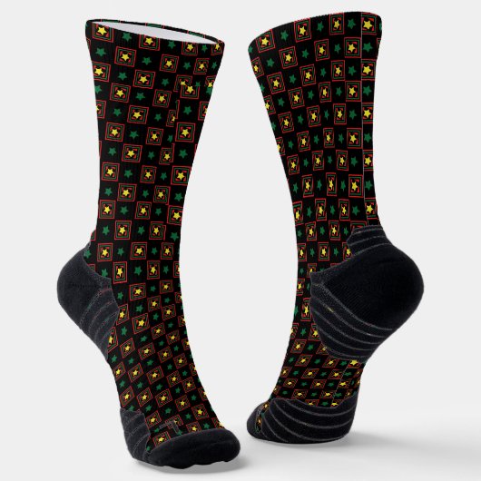 Chaussette Motif géométrique rouge vert noir afrocentré (Angulaire)