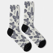 Chaussette Motif papillon bleu foncé sur arrière - plan gris (Droite)
