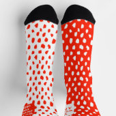 Chaussette Paire drôle de couleur opposée rouge blanc (Haut)