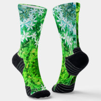 Petites chaussettes de fleurs vertes et blanches