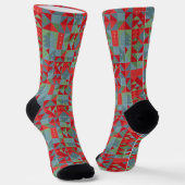Chaussette Red, gray, green geometric pattern. (Angulaire)