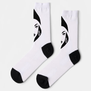 Chaussette Reine Cobra – puissante, féminine et autoritaire