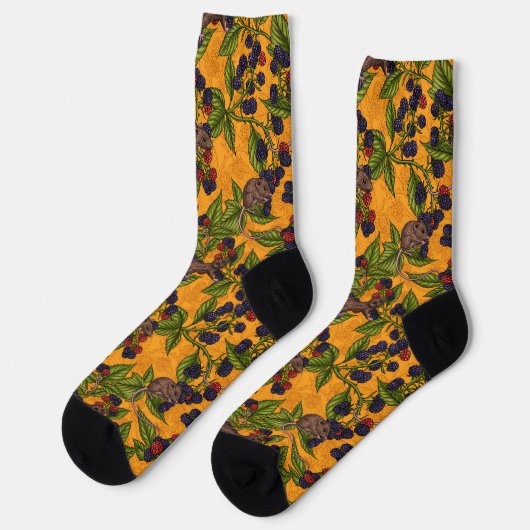 Chaussette Souris et mûres sur jaune (Gauche)