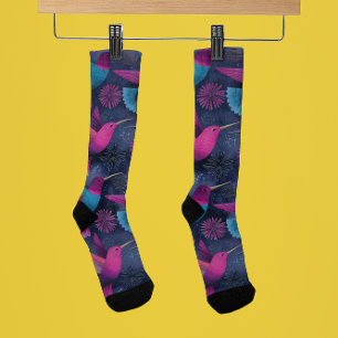 Chaussette tons violets, colibri en vol