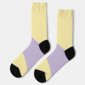 Chaussette Vagues simples en jaune pastel et violet (Gauche)