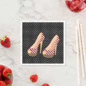 Chaussure de serviettes en papier (En situation)