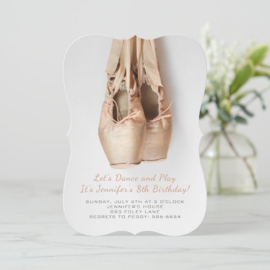 Chaussures Point Invitations d'anniversaire (Debout devant)