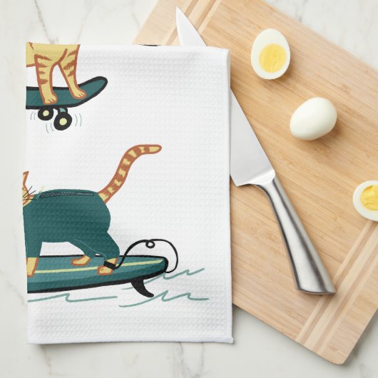 Check Meowt. Skateboard Surf Snowboard Tabblad Cat Theedoek (Quarter Fold)