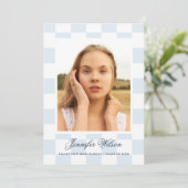 Checkered Grad graduation announcement Blue Aankondiging (Staand voorkant)