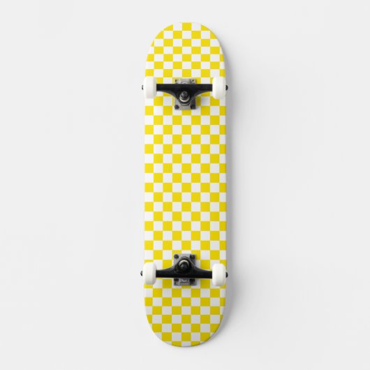Checkered Print Skateboard (Recto)