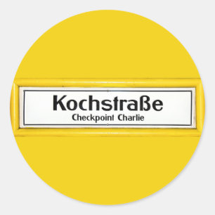 Checkpoint Charlie, Kochstrabe, gele rand Ronde Sticker