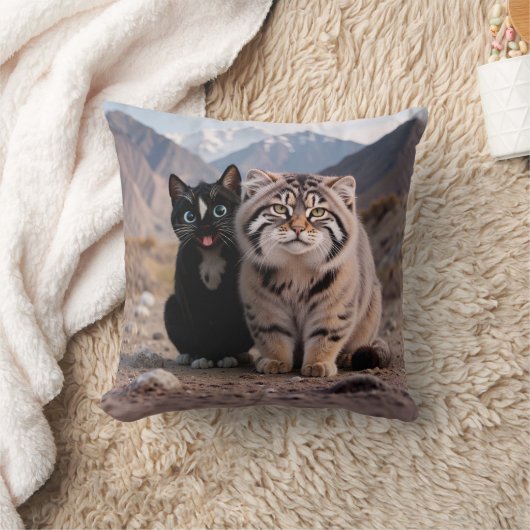 Cheerful Cat vs. Grumpy Cat – Humor Kussen (Deken)