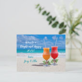Cheers to New Year Holiday Beach Drink Briefkaart (Staand voorkant)